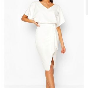Boohoo White Kimono Belt Tie Dress Size 8